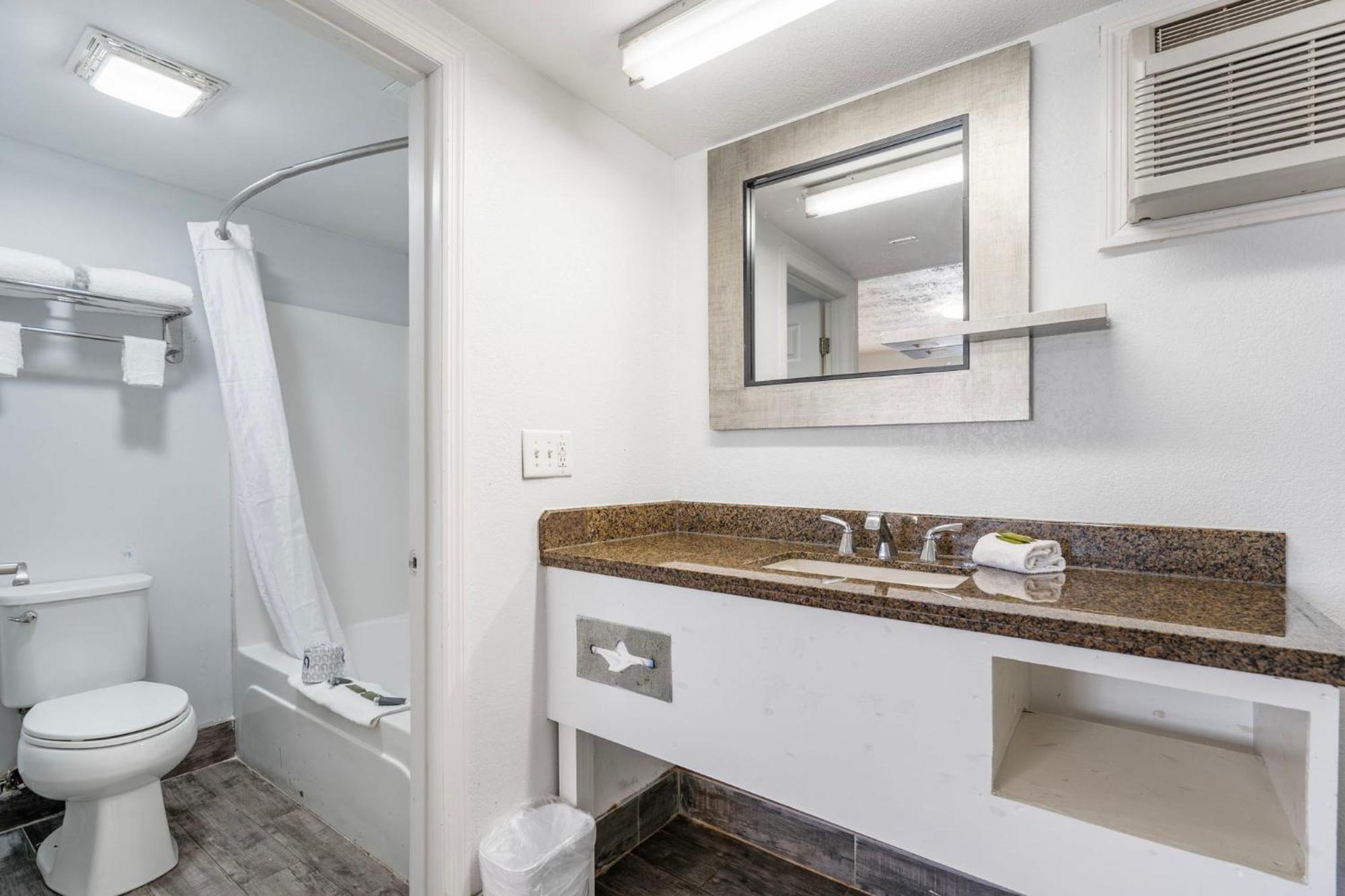 Budgetel Inns & Suites Augusta Downtown 706-945-1238 Ngoại thất bức ảnh
