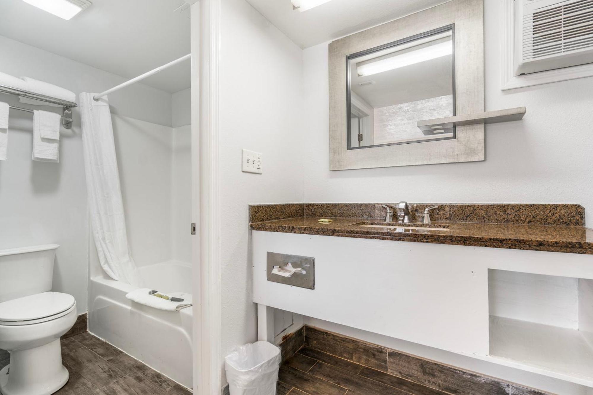 Budgetel Inns & Suites Augusta Downtown 706-945-1238 Ngoại thất bức ảnh